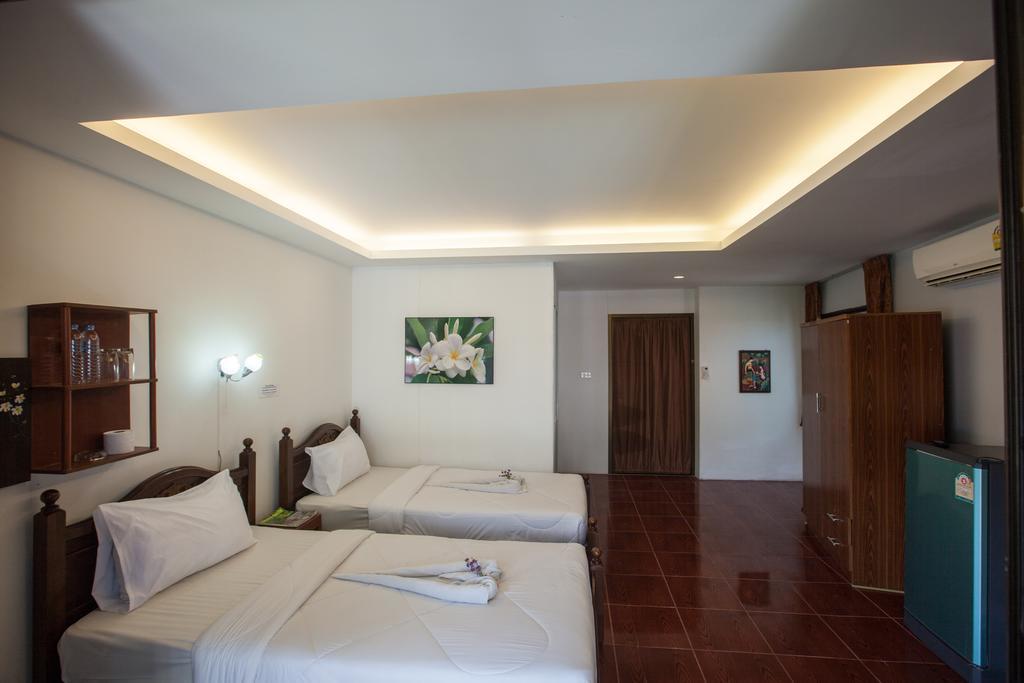 Twin Place At Kamala Beach Exterior foto
